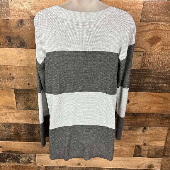 Vince Camuto Tunic Boat Neck Sweater Grey Stripe Color Block Side Slits Small - Picture 8 of 9